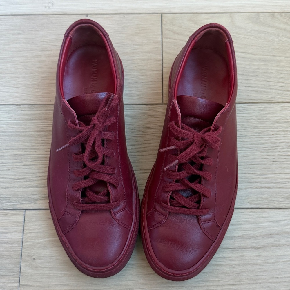 ⬛️Common Projects ⬛️Women’s Burgundy Leather Sneakers size 36